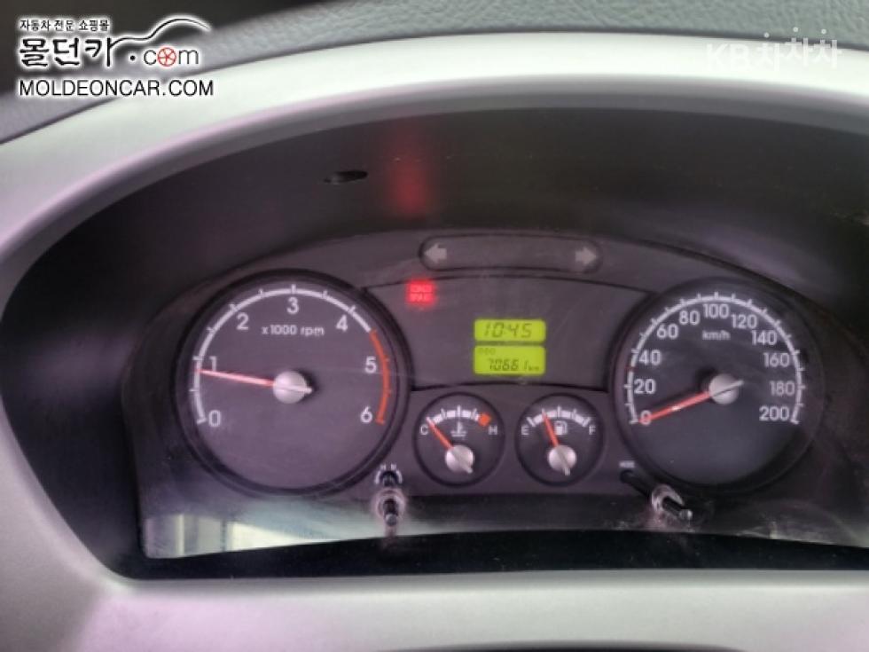 2013 - kia bongo iii