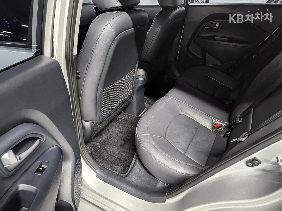 2014 - kia pride