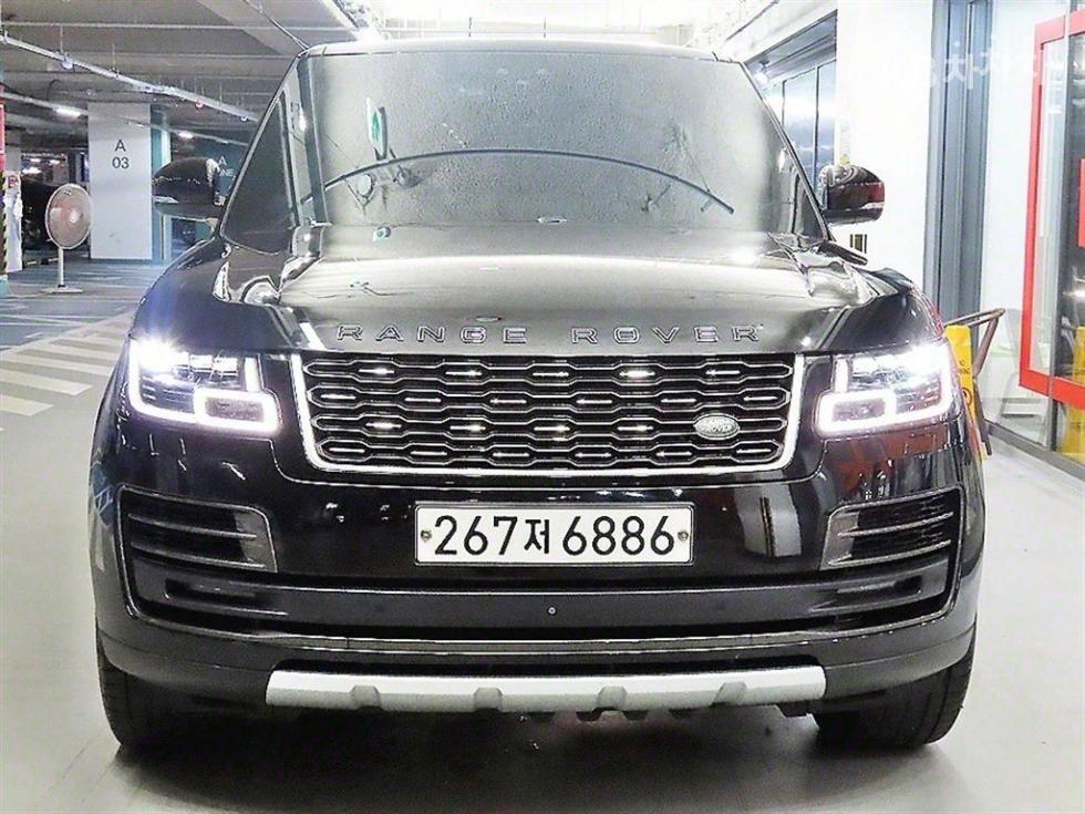 Land Rover Range Rover — miniaturë 2