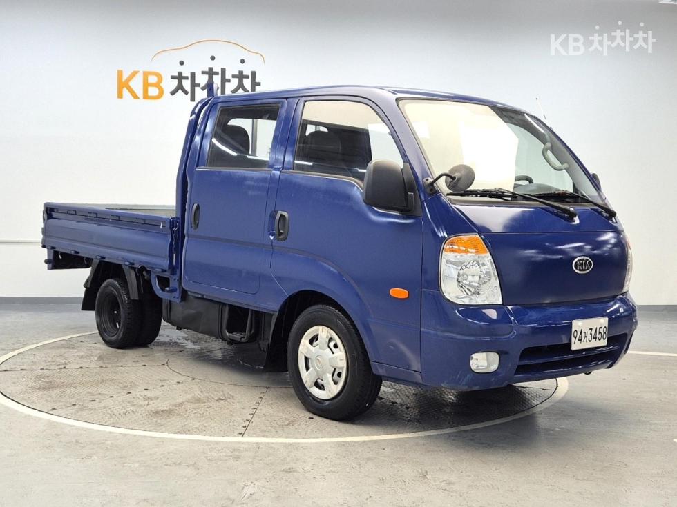 2011 - kia bongo iii