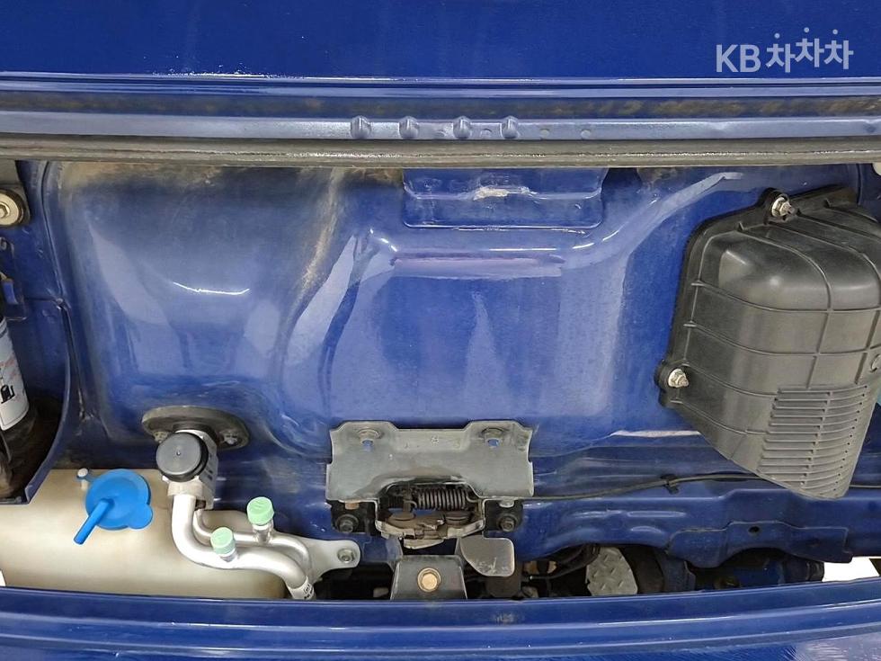 2011 - kia bongo iii