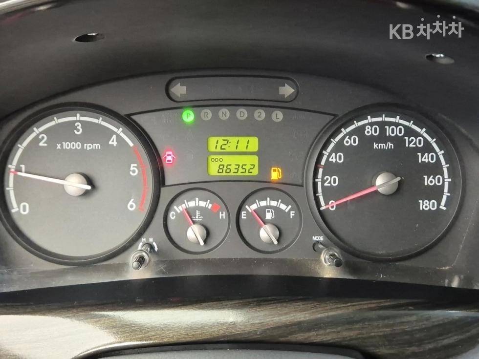 2011 - kia bongo iii
