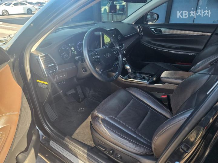 Hyundai Grandeur IG 3.0 LPi Exclusive Special 6