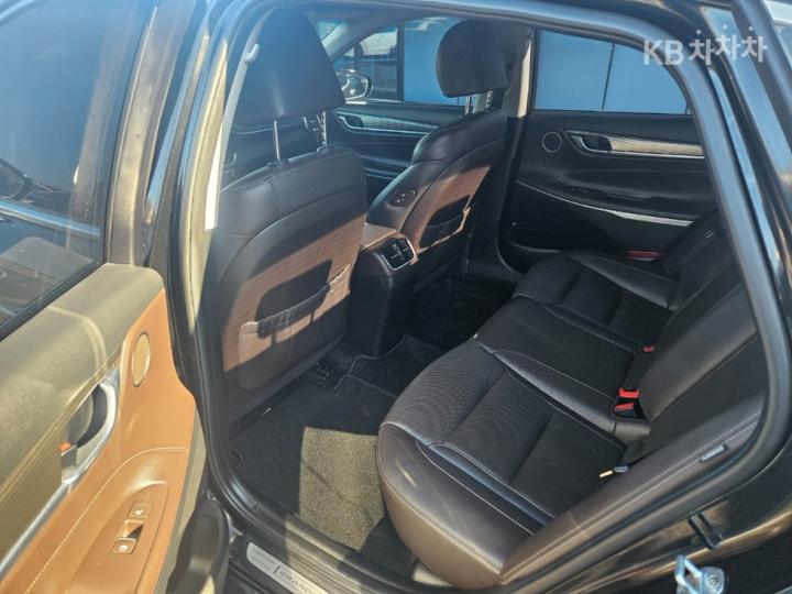 Hyundai Grandeur IG 3.0 LPi Exclusive Special 7