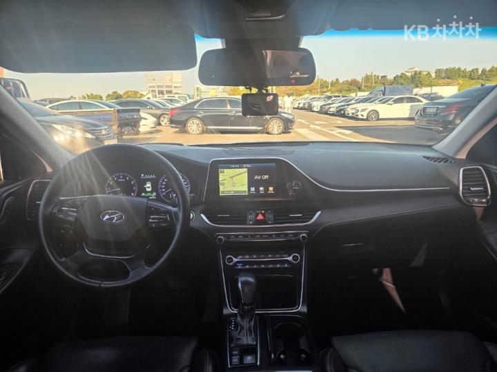 Hyundai Grandeur IG 3.0 LPi Exclusive Special 8