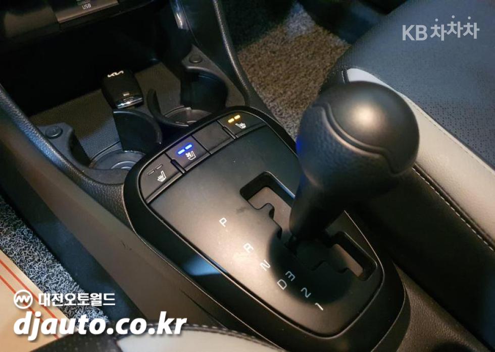 2022 - kia morning