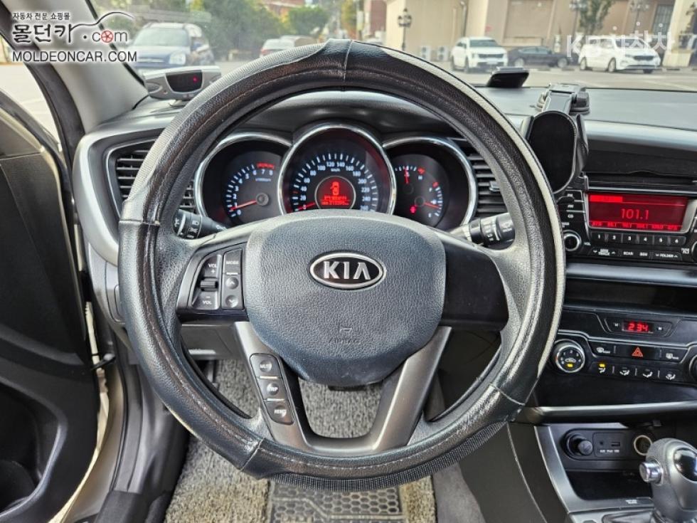 2011 - kia k5