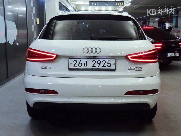 Audi Q3 2.0 TDI Quattro Dynamic 6