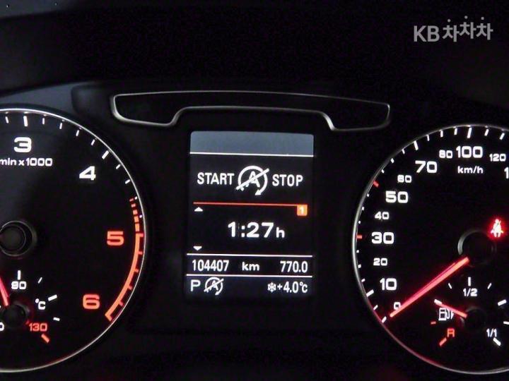 Audi Q3 2.0 TDI Quattro Dynamic 10