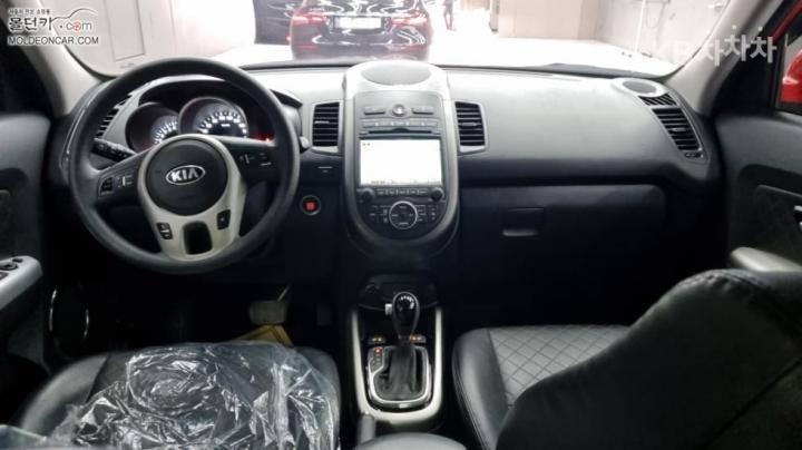 Kia Soul 1.6 GDI Luxury Base Type 6