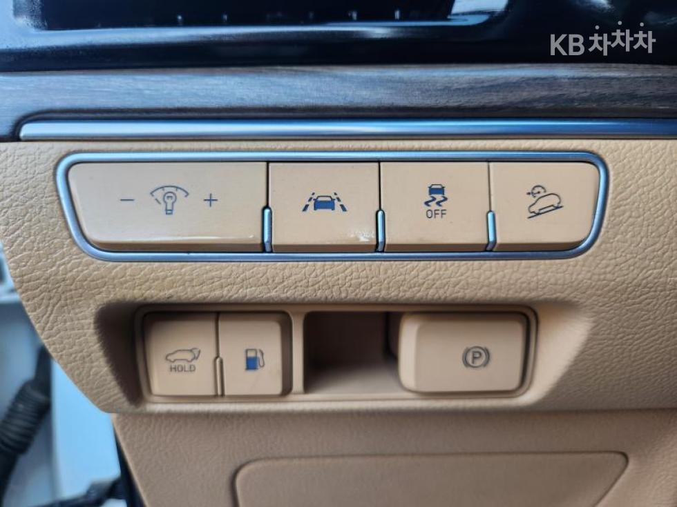 2020 - kia mohave