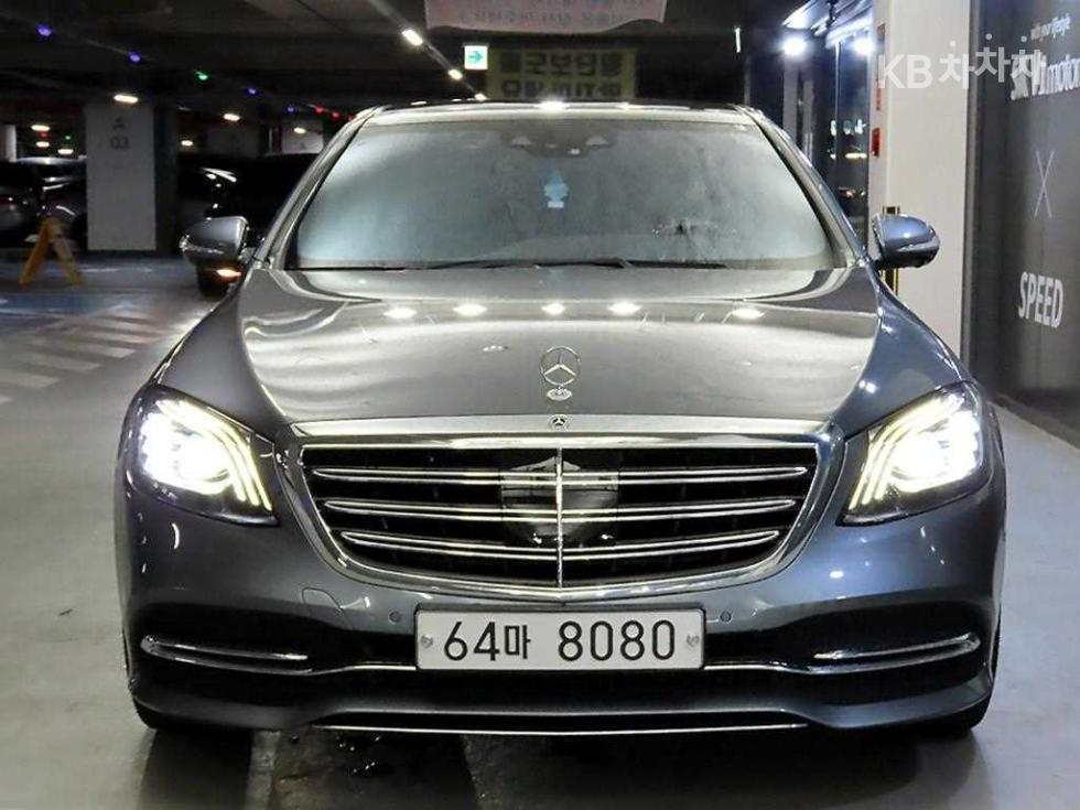 2018 Mercedes-Benz S photo