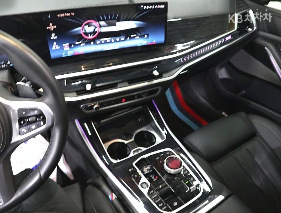 BMW X5 — miniaturë 10