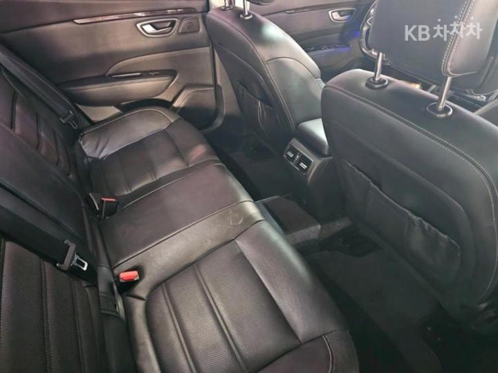 Renault SM6 2.0 GDe RE 8