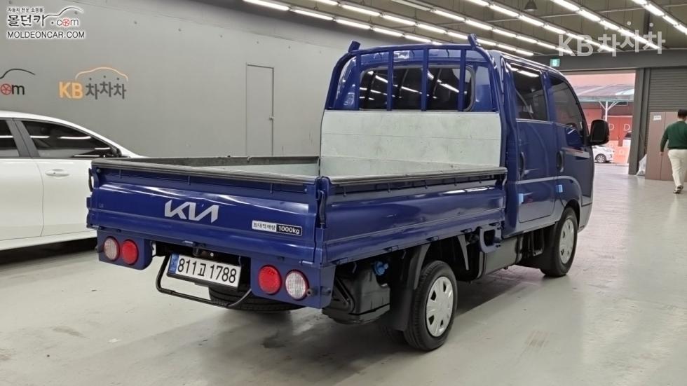2022 - kia bongo iii