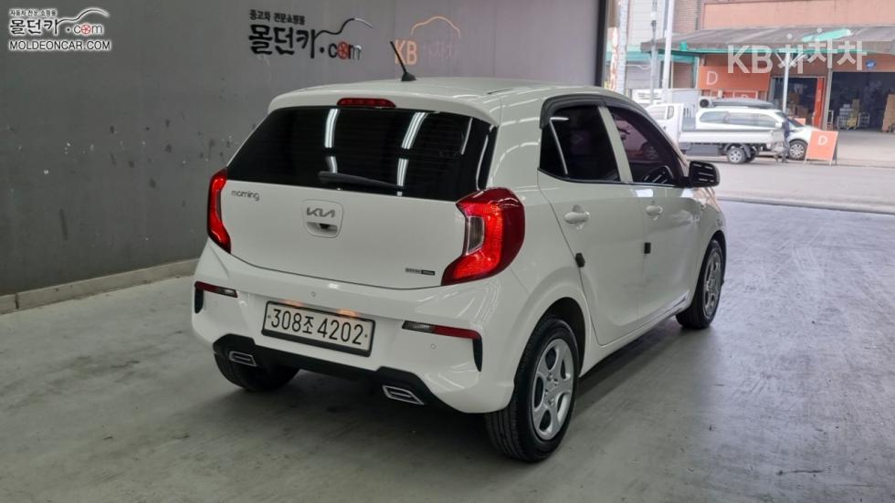 2022 - kia morning