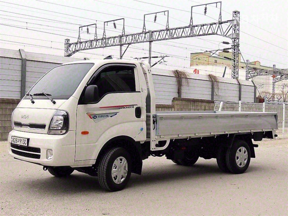 2024 - kia bongo iii