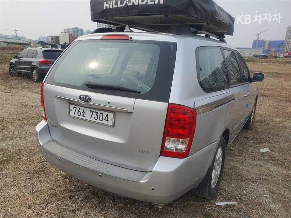 2008 - kia grand carnival