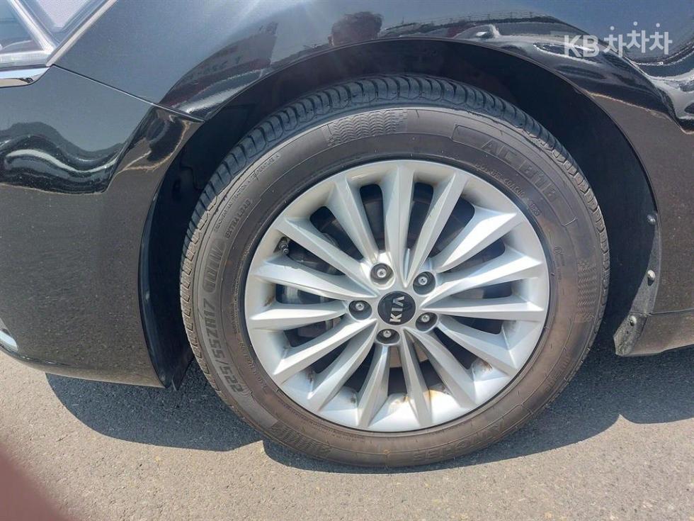2017 - kia k7