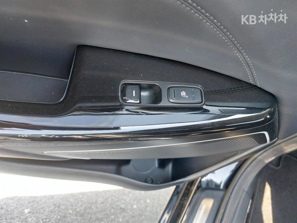2017 - kia k7