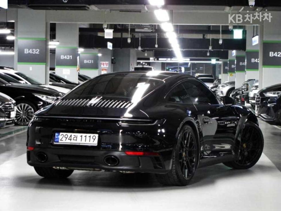 Porsche 911 — miniaturë 4