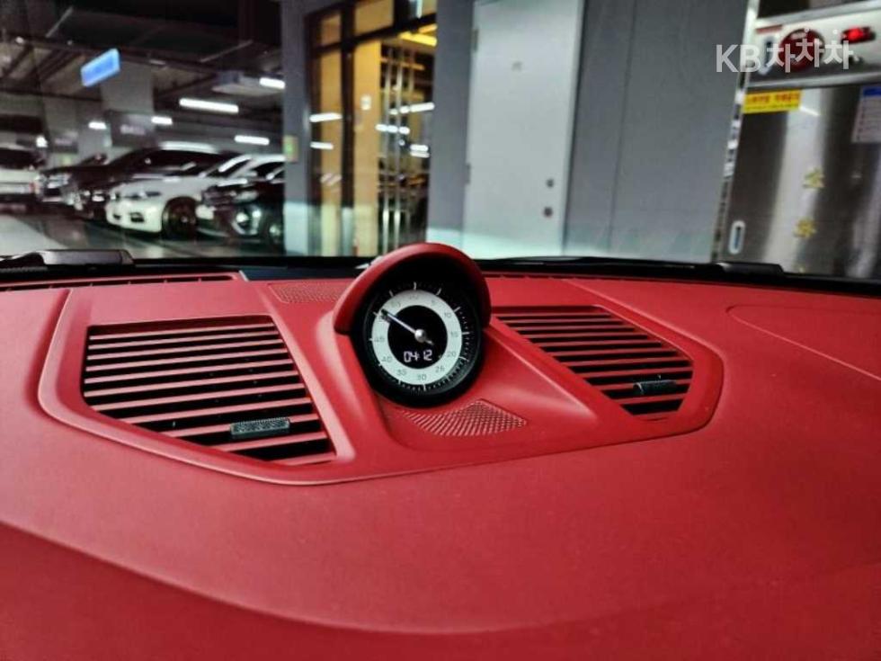 Porsche 911 — miniaturë 16