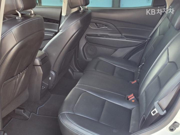 KG Mobility (Ssangyong) Korando Emotion E3 Base Type 7