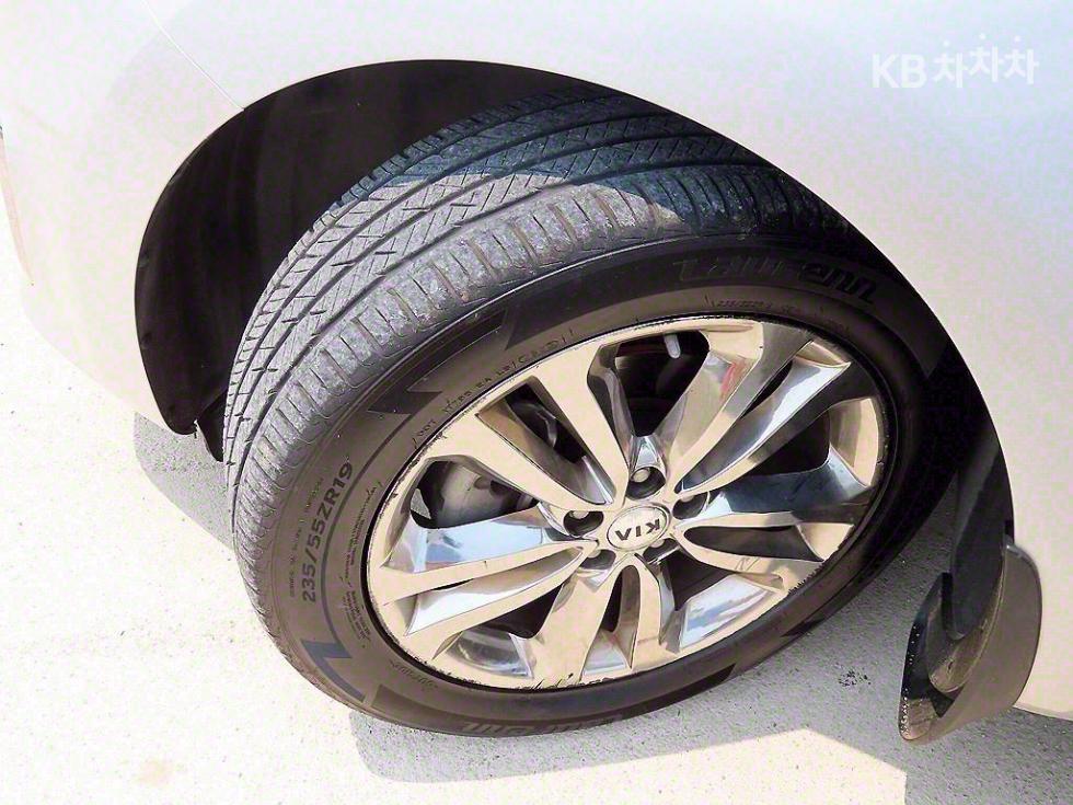 2016 - kia carnival