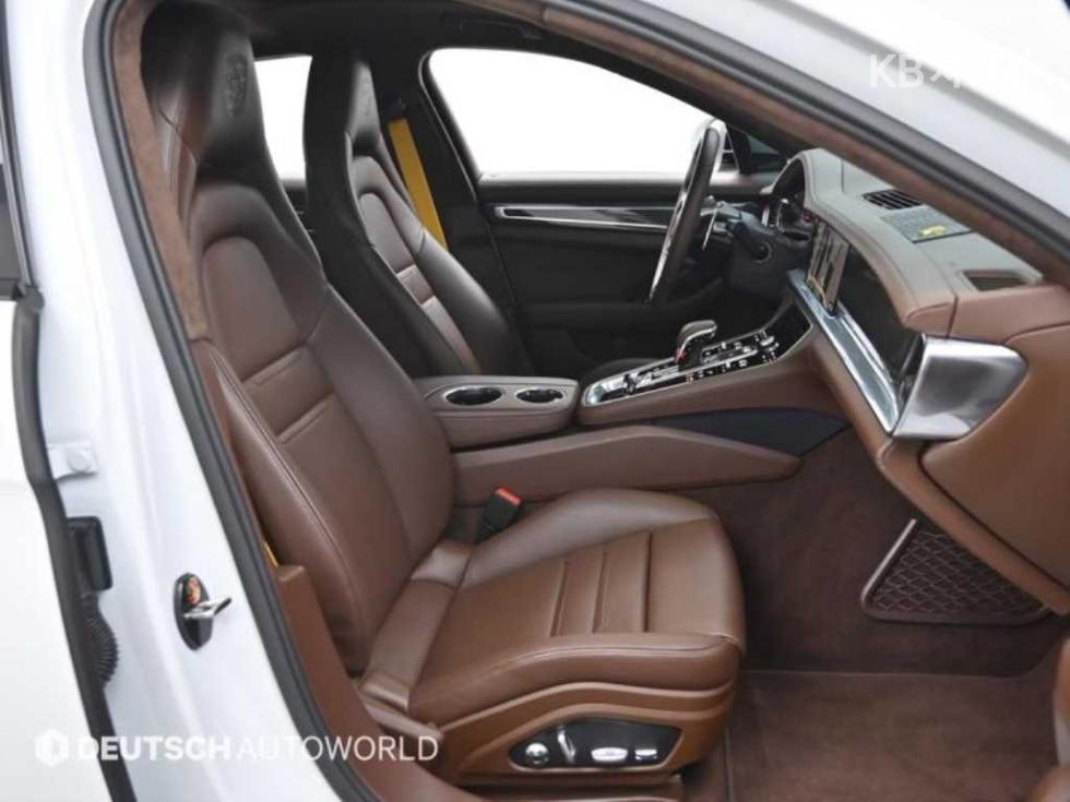 Porsche Panamera — miniaturë 10
