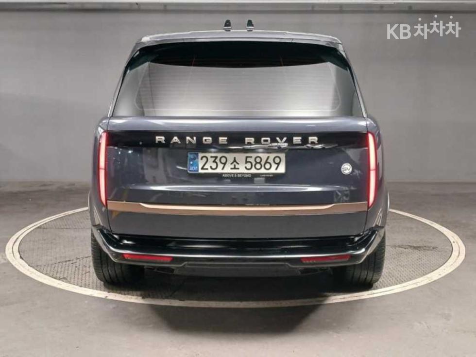 Land Rover Range Rover — miniaturë 3