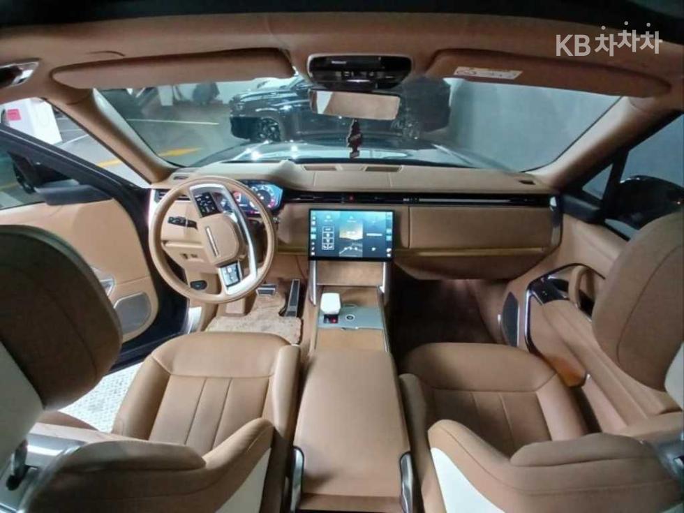 Land Rover Range Rover — miniaturë 6