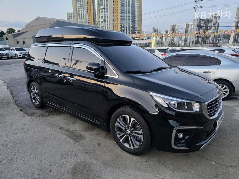2019 - kia carnival