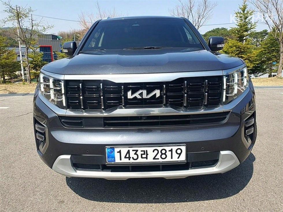 2022 - kia mohave