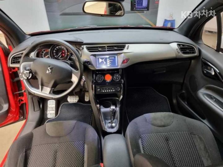 Citroen DS3 1.6 BlueHDi So Chic 6