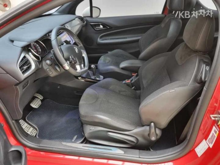 Citroen DS3 1.6 BlueHDi So Chic 8