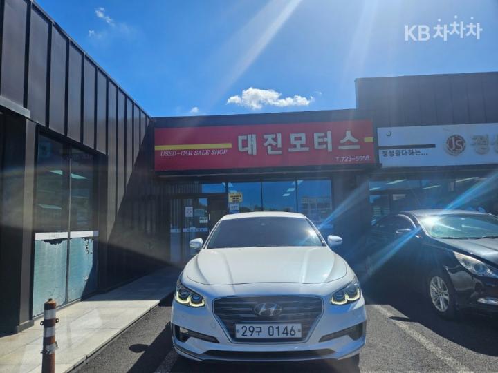 Hyundai Grandeur IG 2.4 Premium Base Type 3