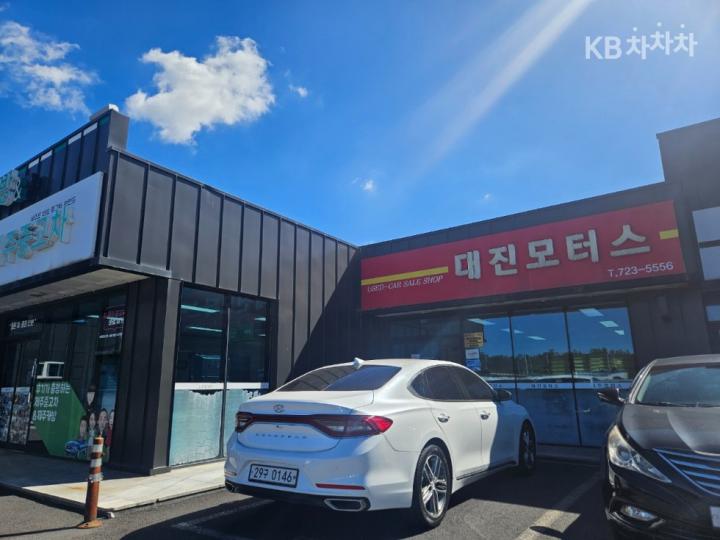 Hyundai Grandeur IG 2.4 Premium Base Type 5