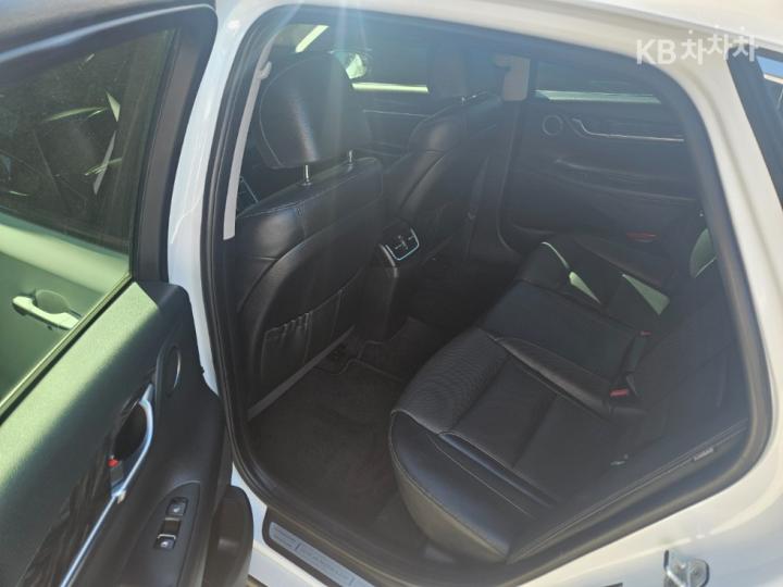 Hyundai Grandeur IG 2.4 Premium Base Type 7