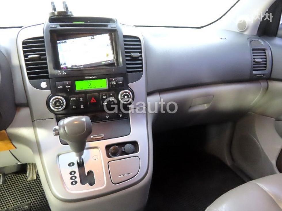 2013 - kia carnival