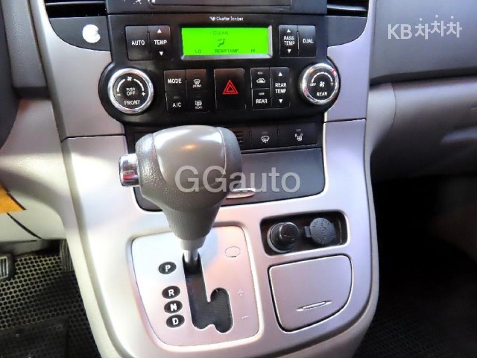 2013 - kia carnival