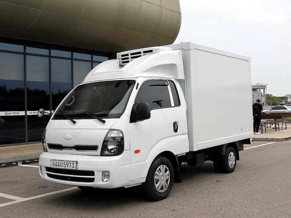 2018 - kia bongo iii