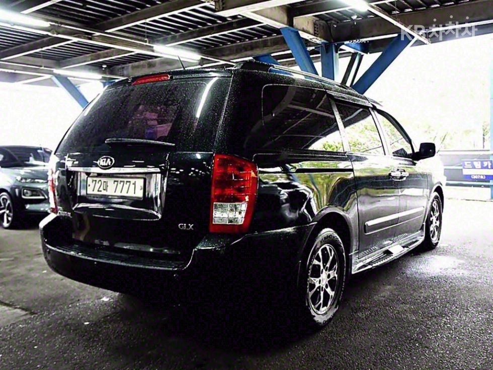 2013 - kia carnival