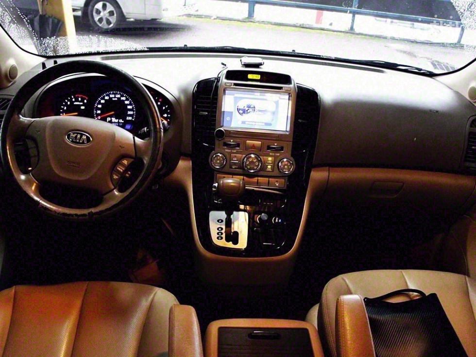 2013 - kia carnival