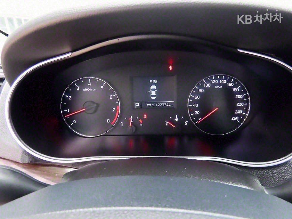 2016 - kia k7