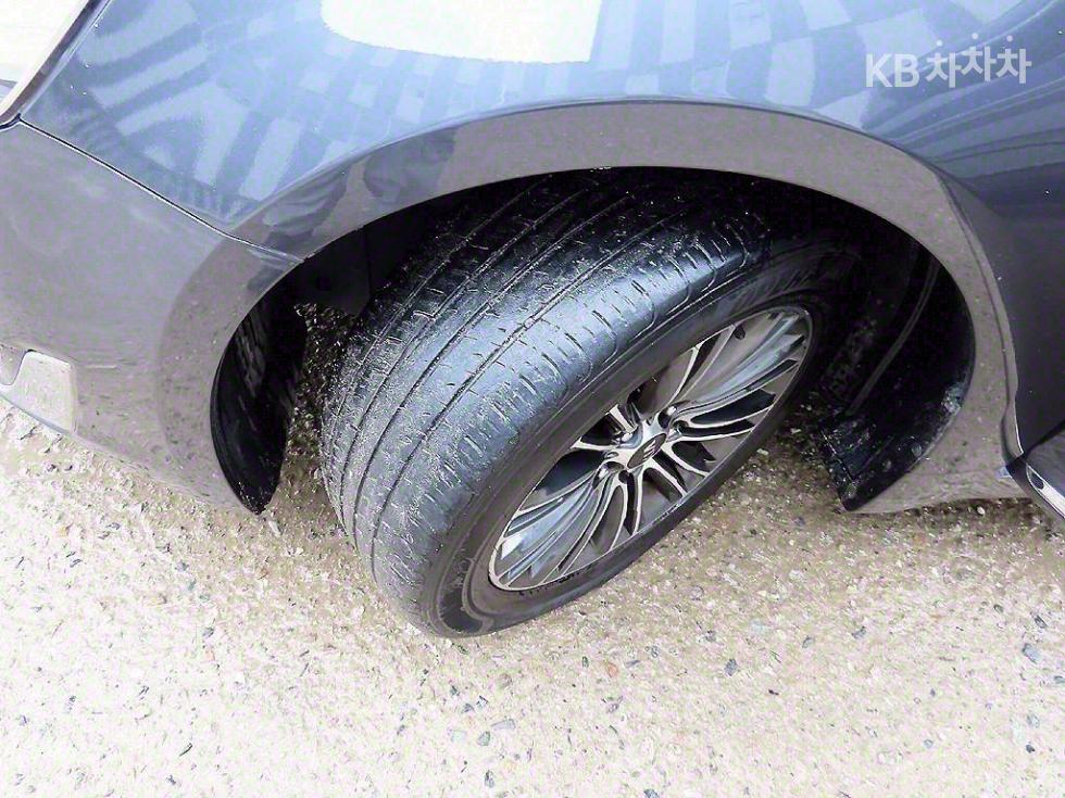 2016 - kia k7