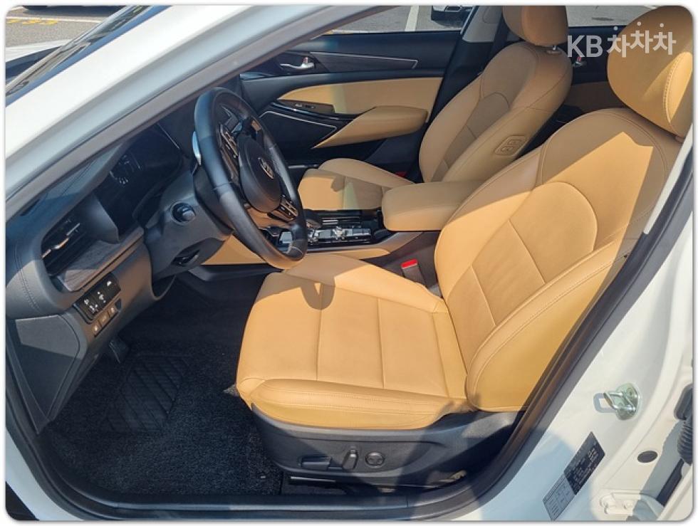 2021 - kia k7
