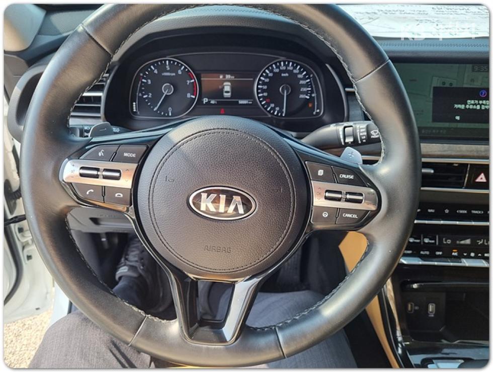 2021 - kia k7