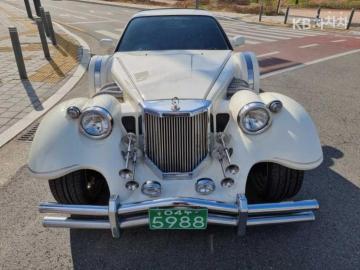 Mitsuoka Le-Seyde 로드스터 — foto 1