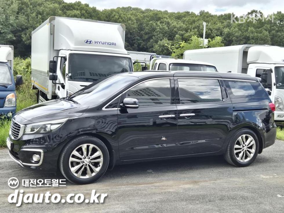 2016 - kia carnival