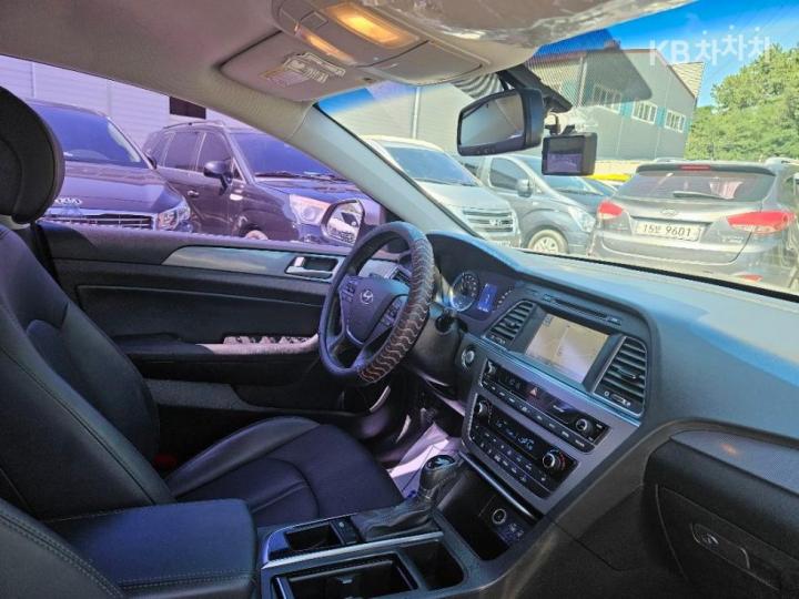 Hyundai Sonata LF Hybrid 2.0 HEV Modern 7